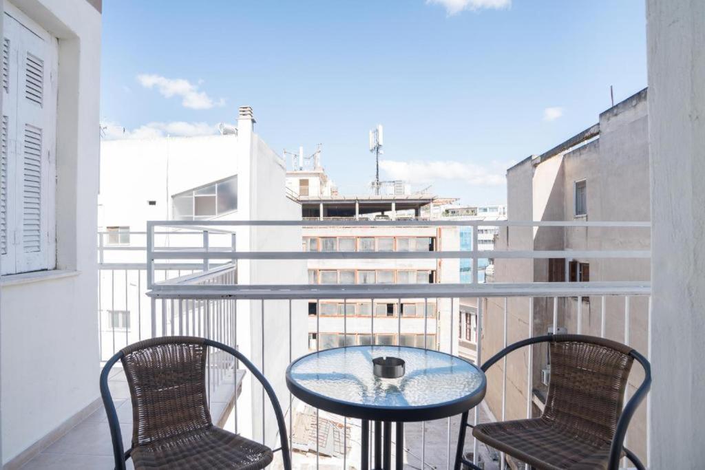 Monastiraki 3-4 Blue Sky Apartment Athens Exterior photo